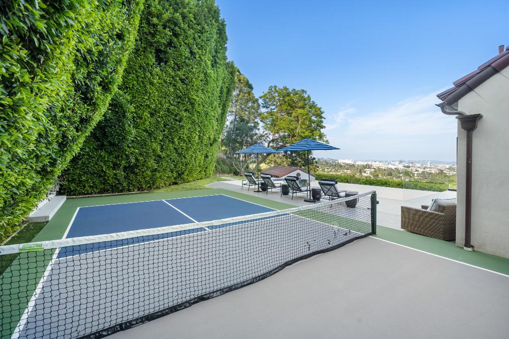 Park Hill Estate gallery image 4