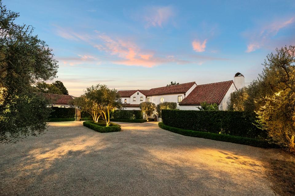 Park Hill Estate gallery image 2