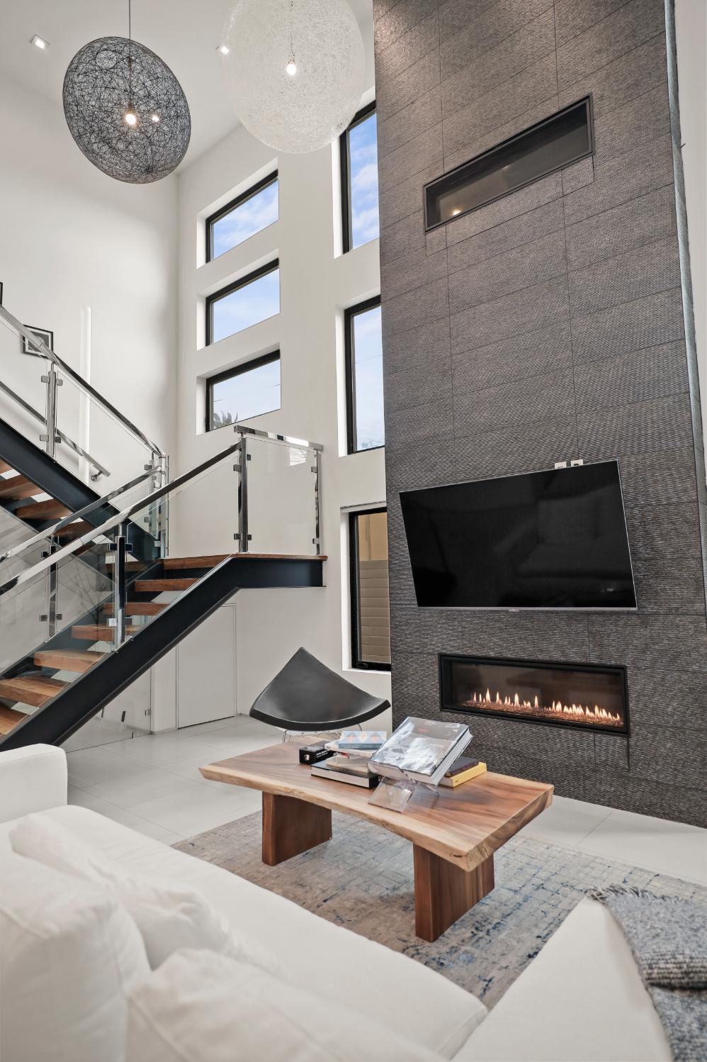 Crescent Heights gallery image 8