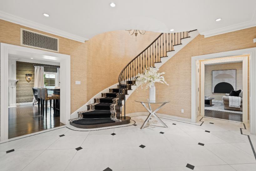 Hearst Estate gallery image 9