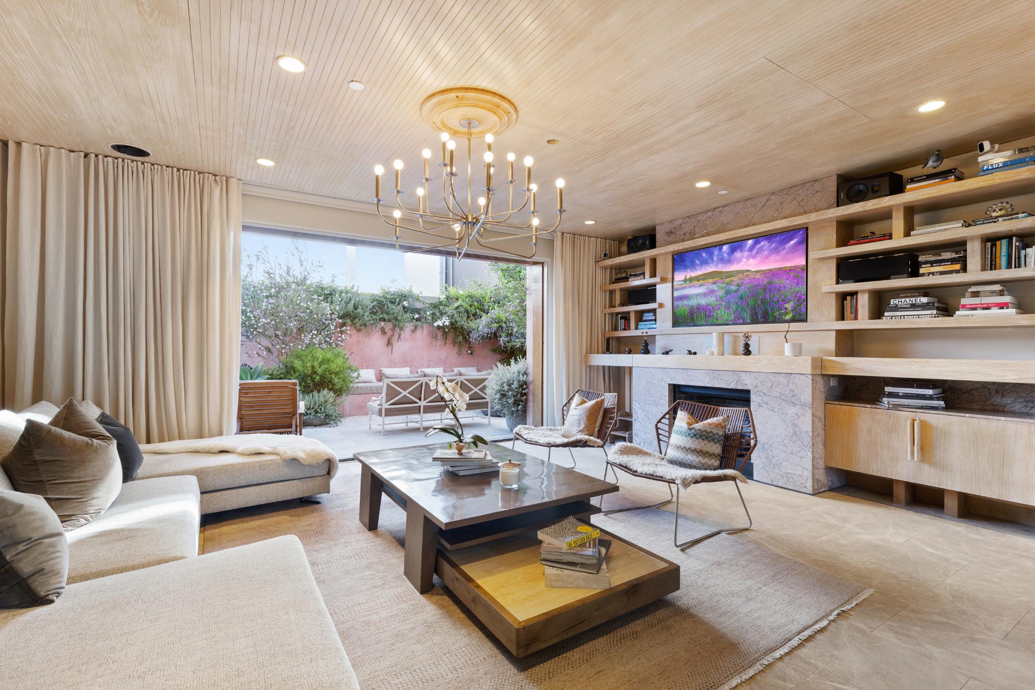 Brooks Villa gallery image 8