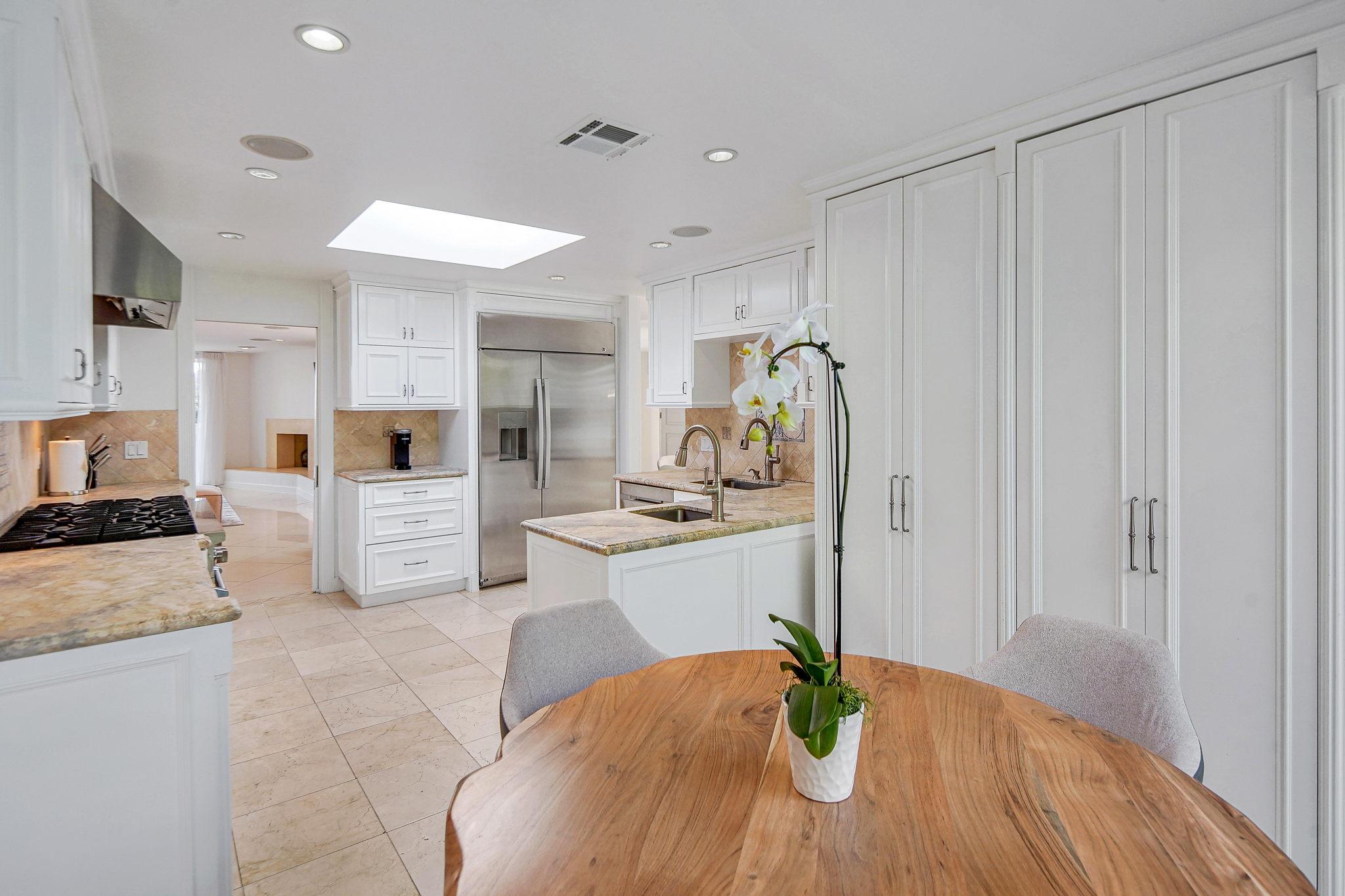 The Highridge Villa gallery image 8