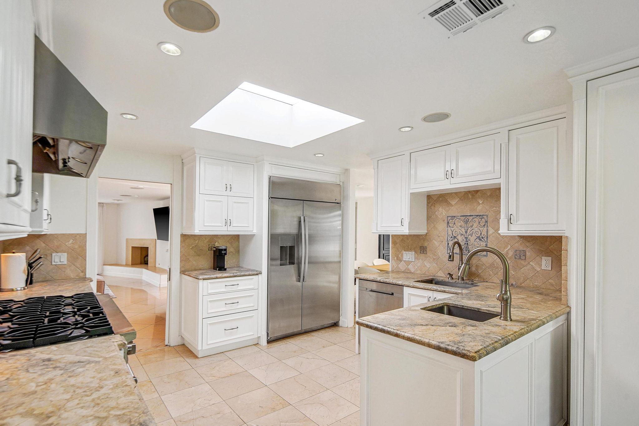 The Highridge Villa gallery image 6