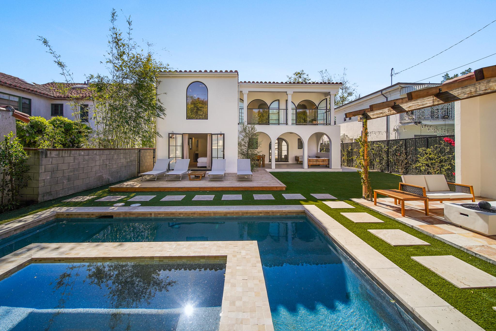 Bella Villa gallery image 7