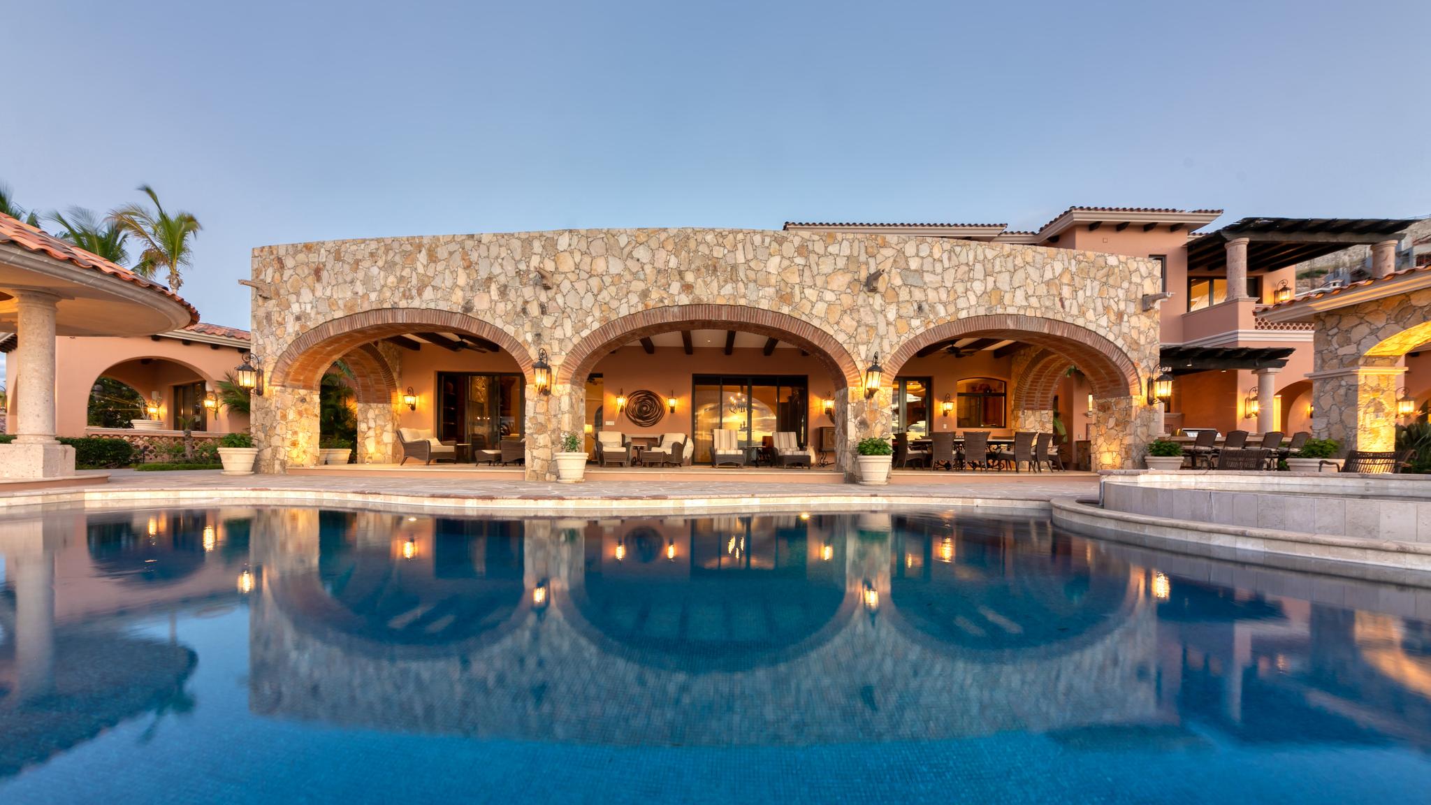 Villa Bravura del Mar gallery image 2