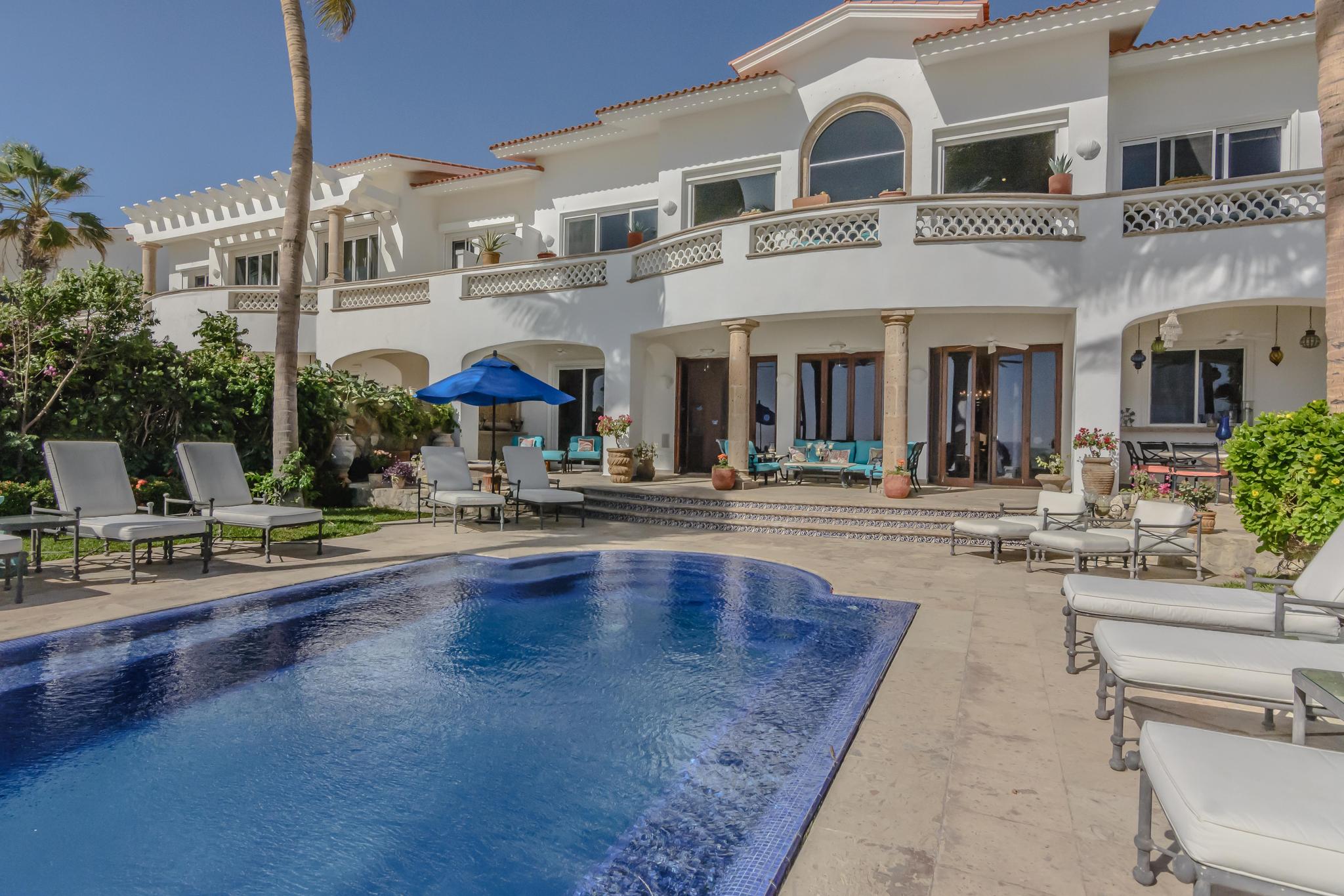 Villa Costa Dorada gallery image 2