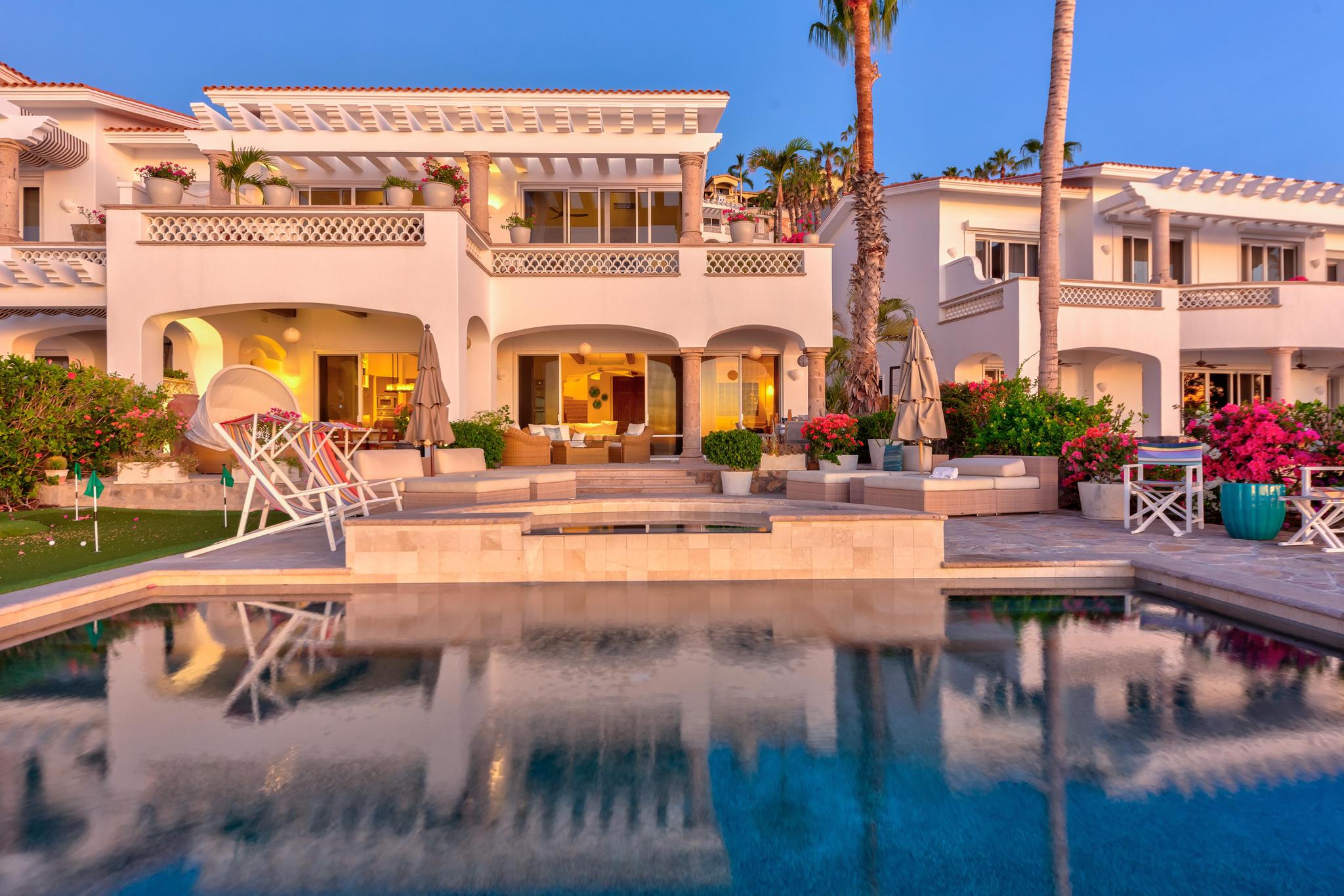 Casa Pacifica Playa gallery image 1