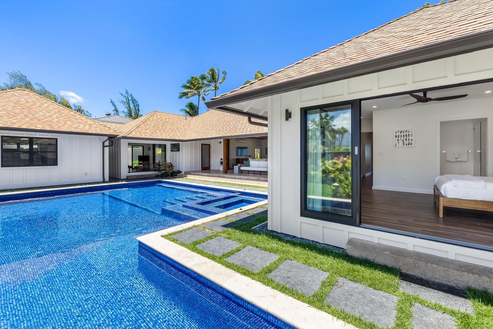 Kailua Beach Villa gallery image 3