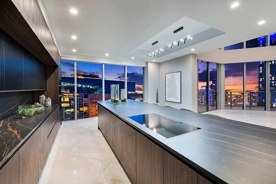 Infinity Penthouse gallery image 10