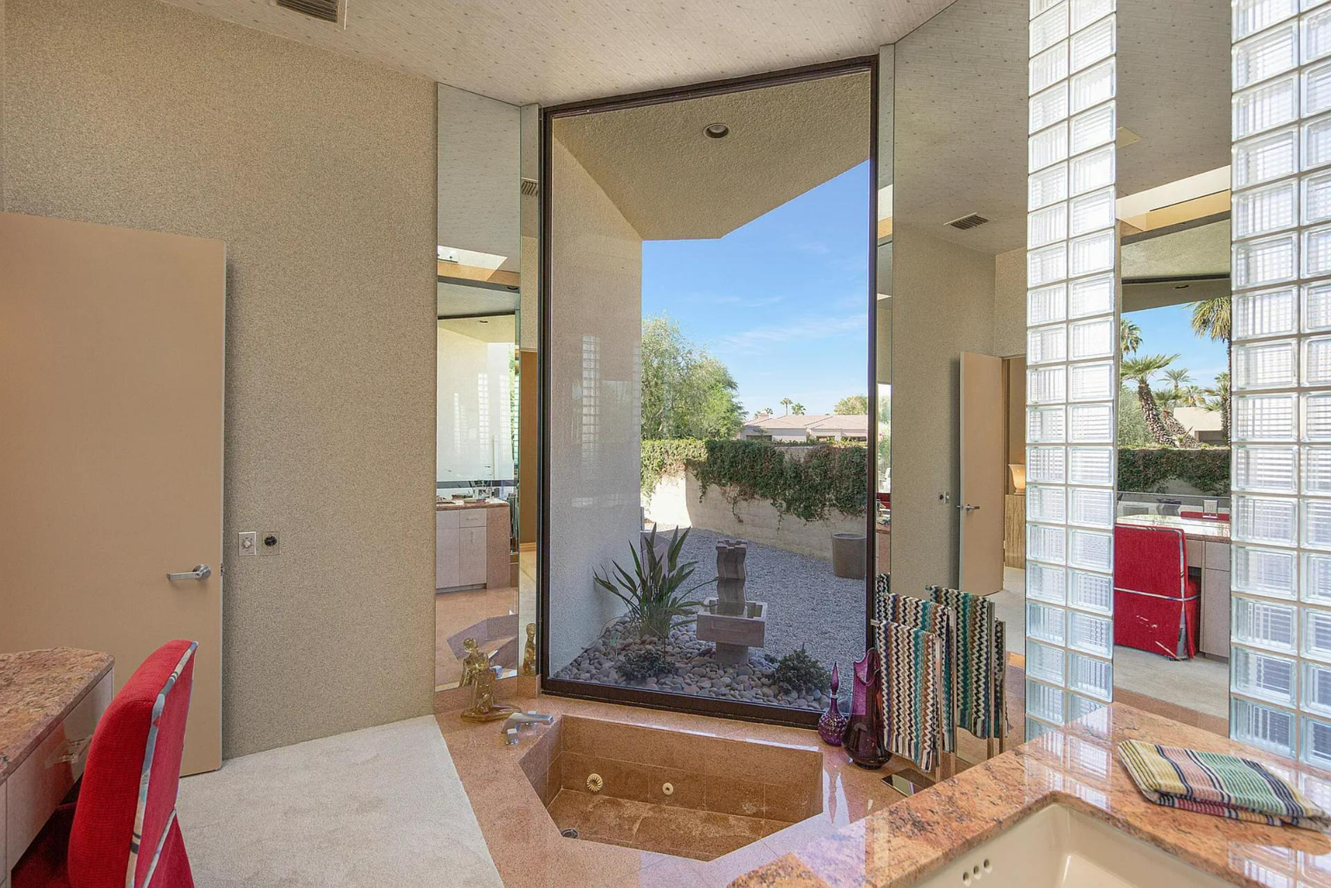 Sunny Lane gallery image 10