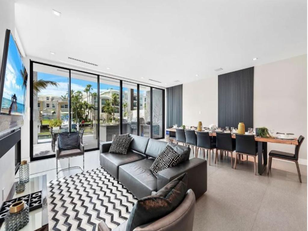 Bayview Drive gallery image 8