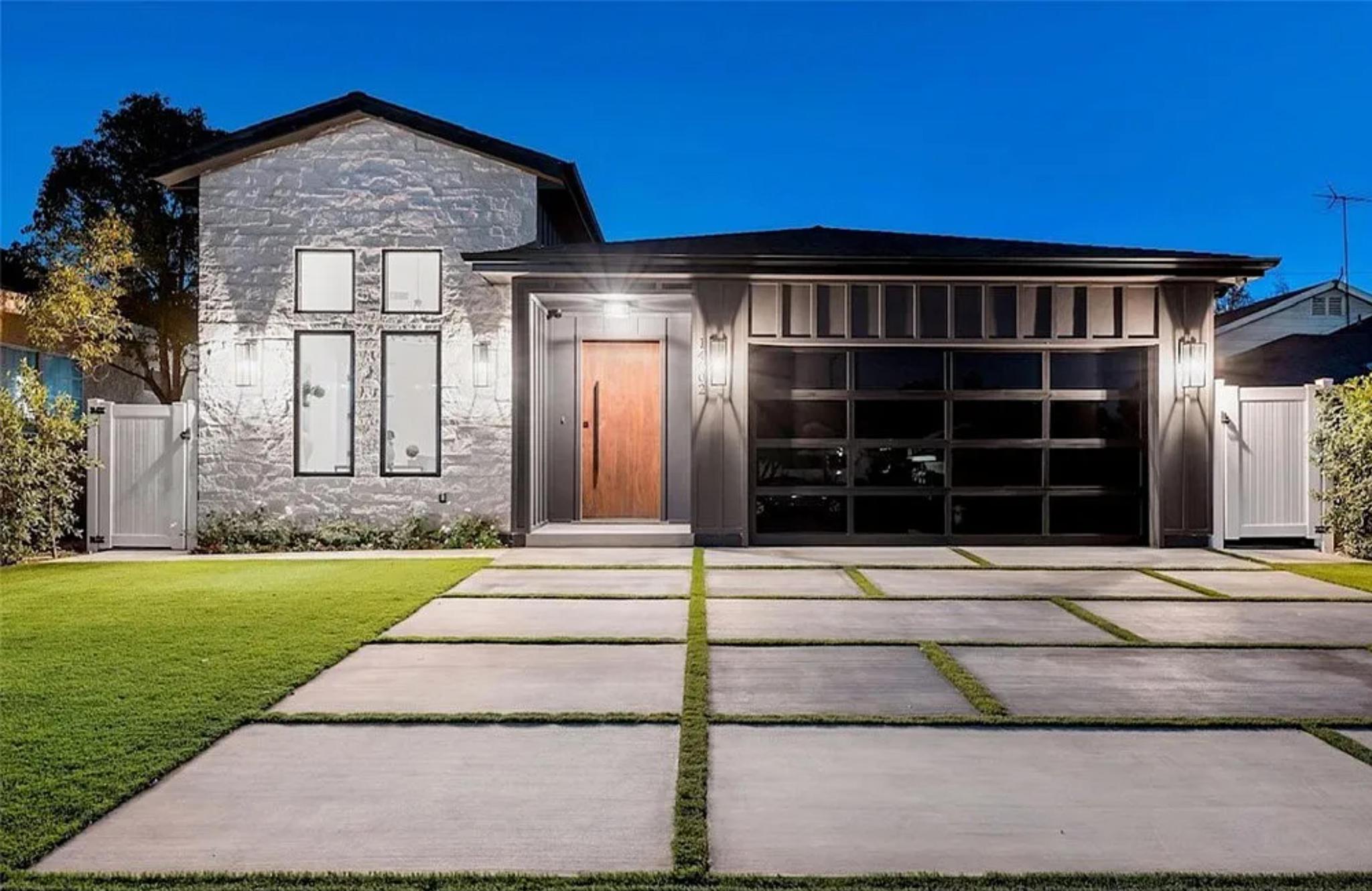 Morrison Villa gallery image 1
