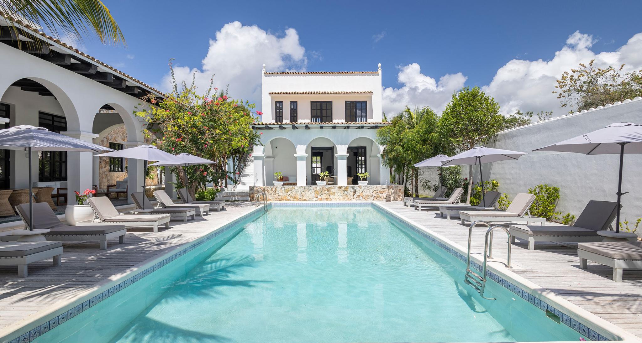 Villa Raes gallery image 1