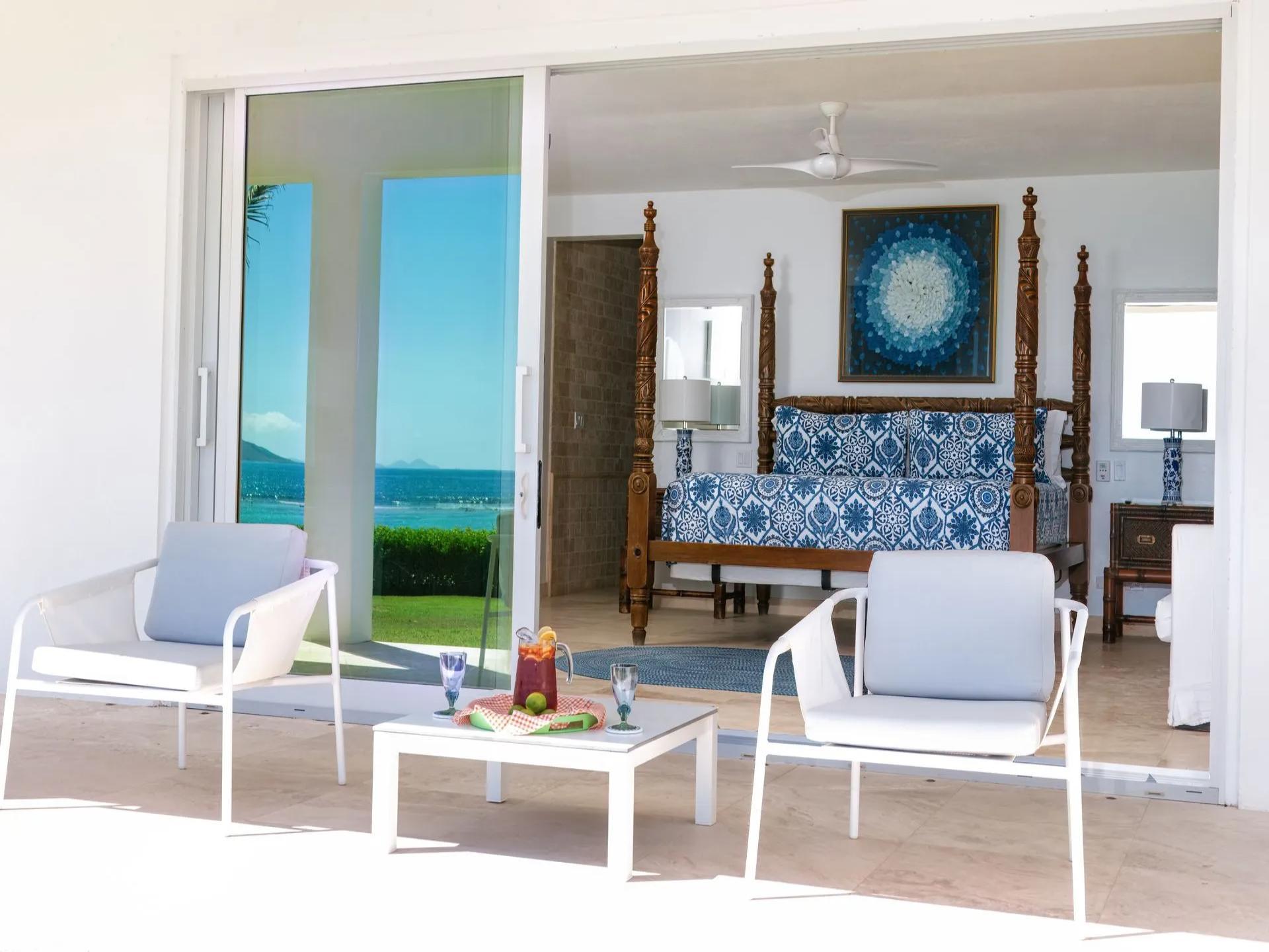 Le Bleu gallery image 10