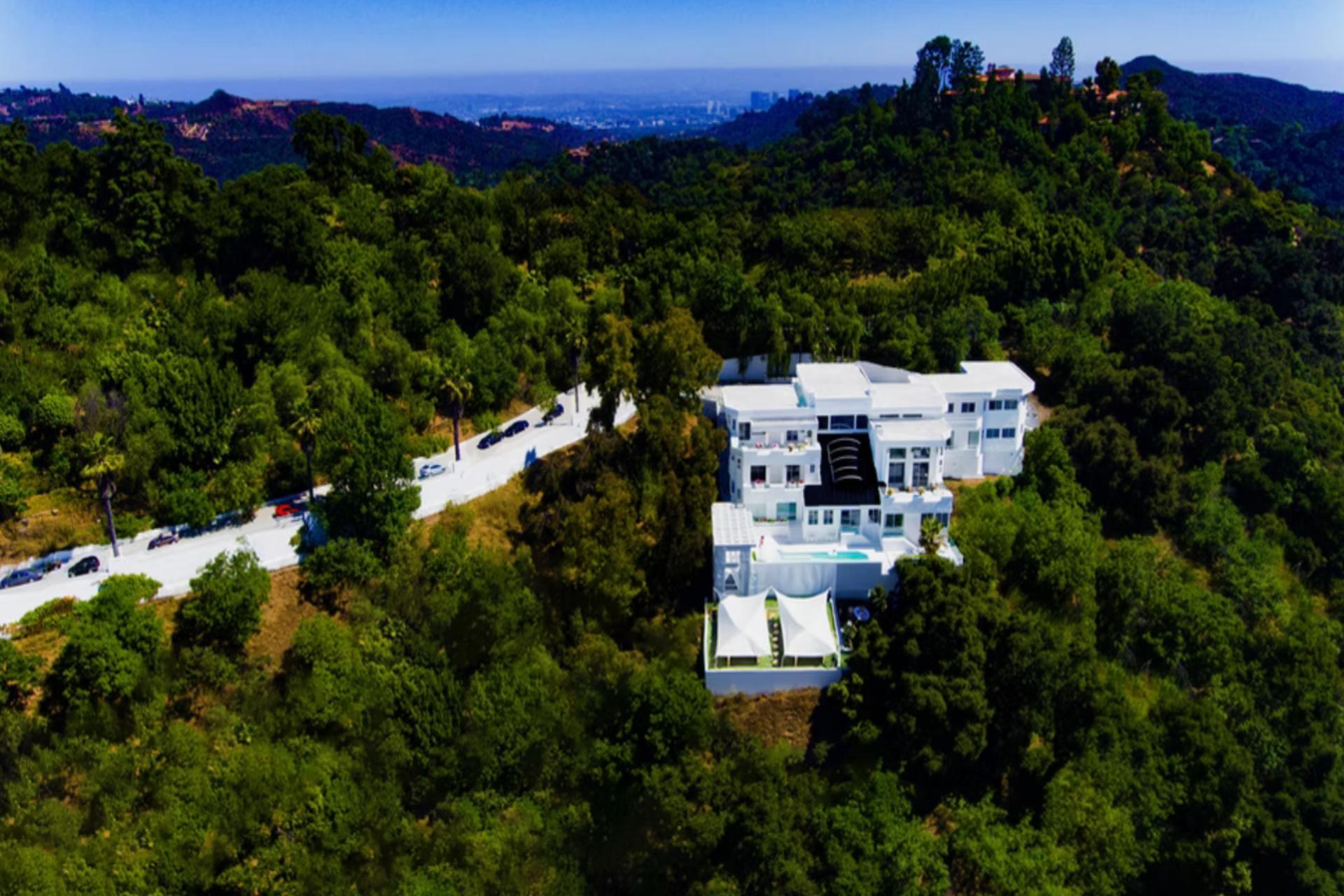 Mulholland Drive gallery image 1