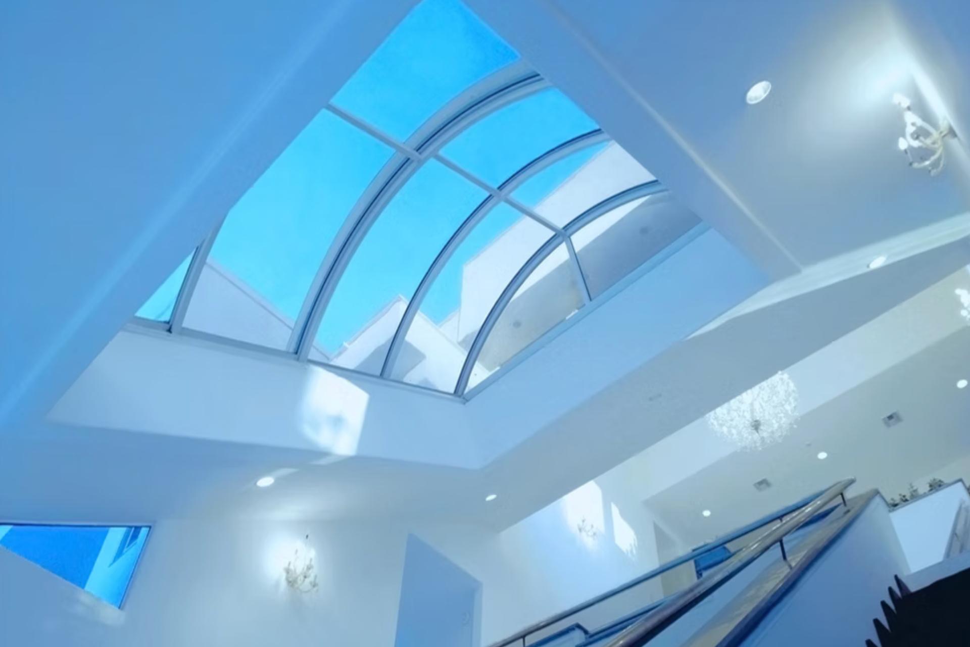 Mulholland Drive gallery image 10