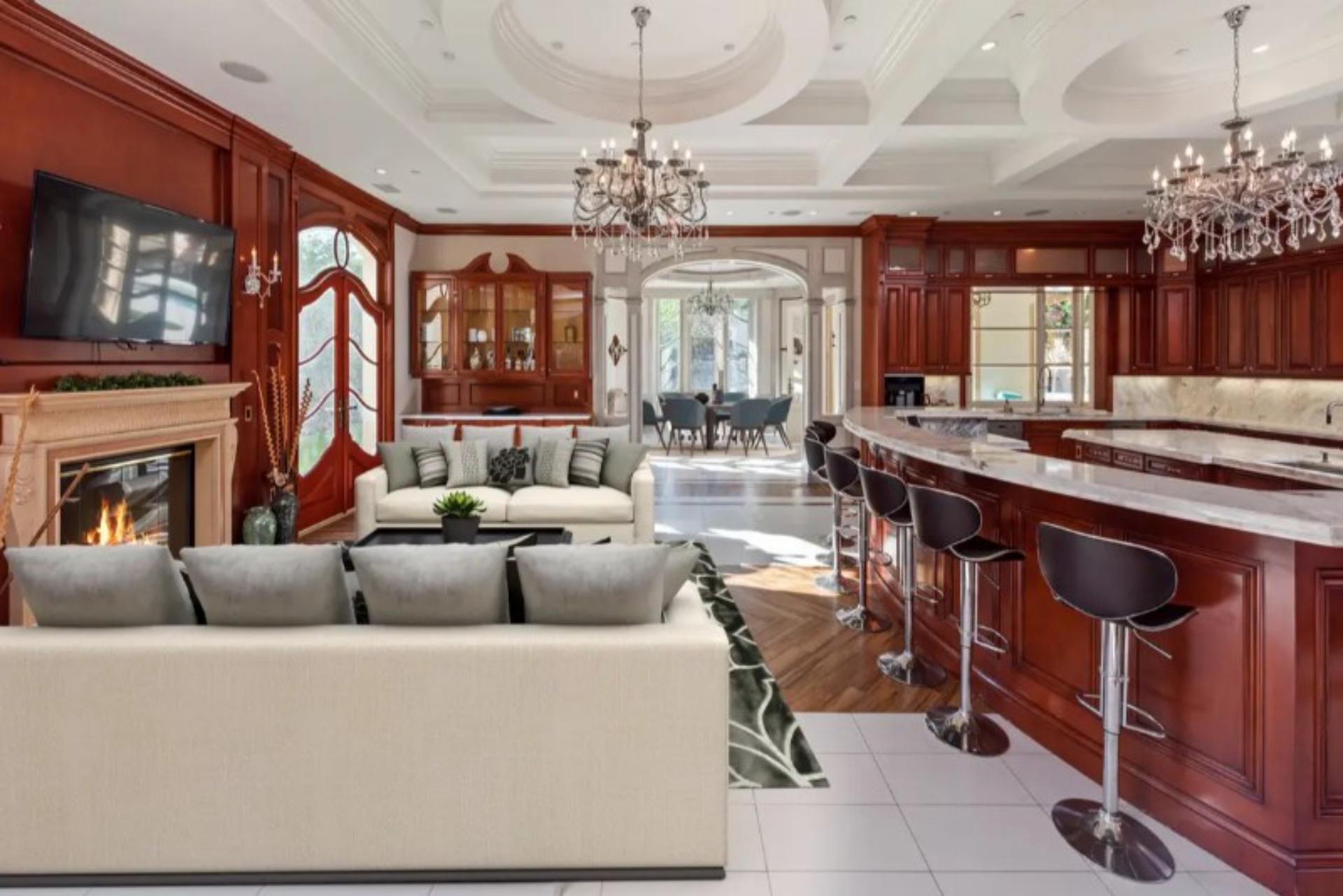 Ballroom Mansion gallery image 7