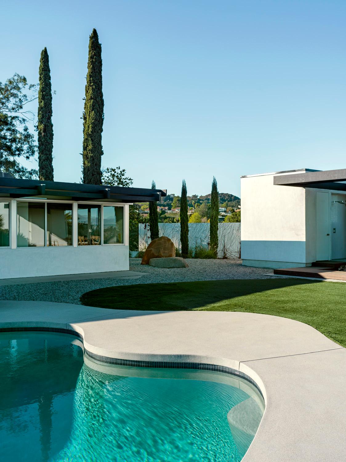 Moonridge Drive gallery image 10