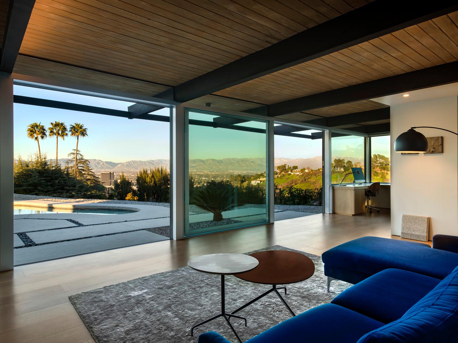 Moonridge Drive gallery image 2