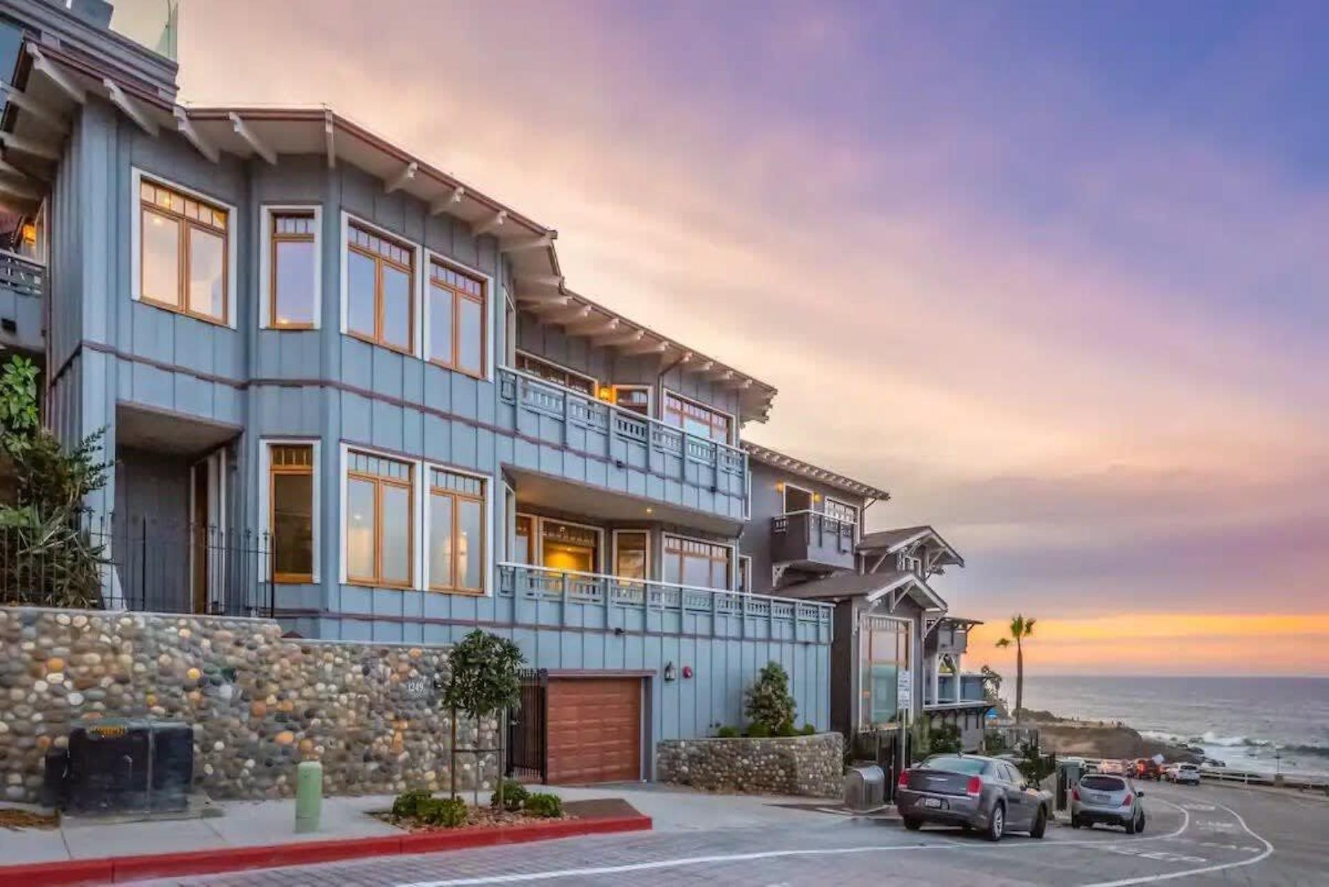 Beachfront Bliss gallery image 1