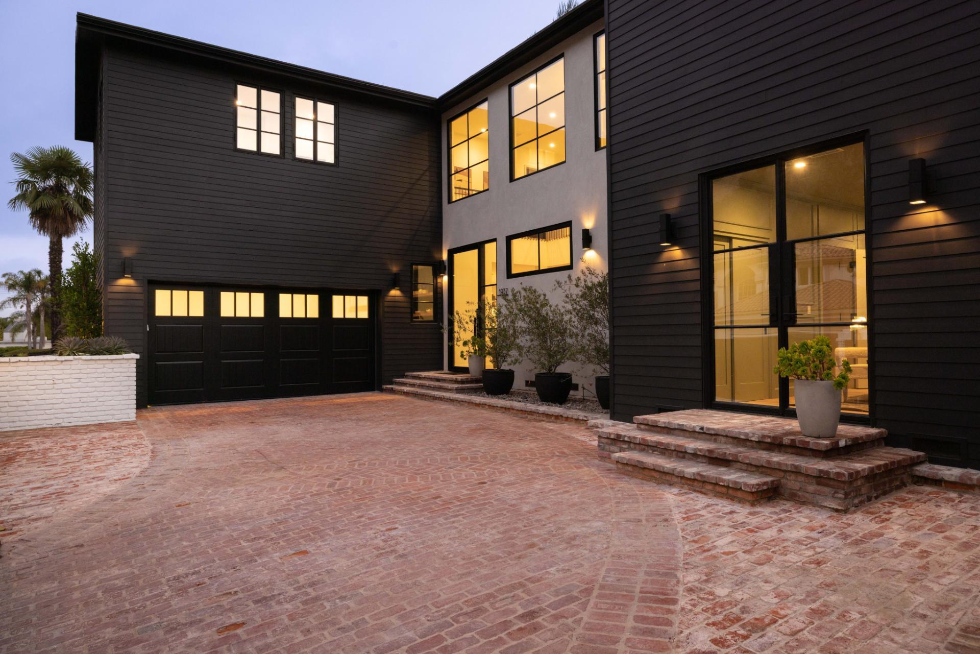 Franklin Crest gallery image 7
