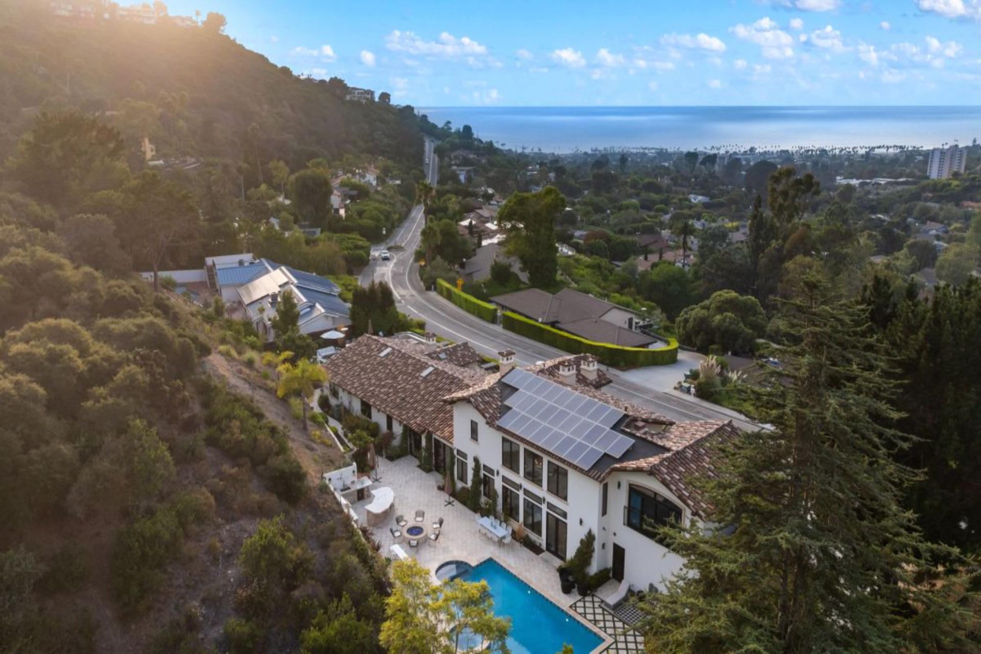 Elegant La Jolla Villa gallery image 6