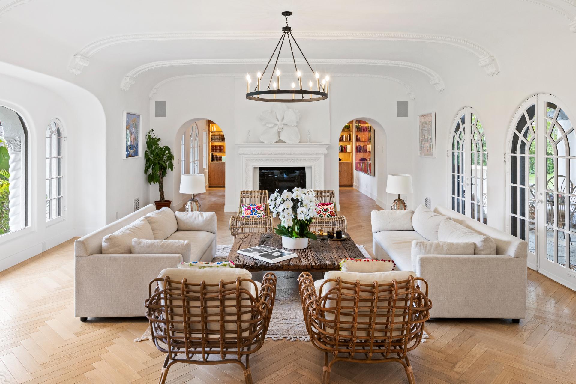 Sunset Estate gallery image 5