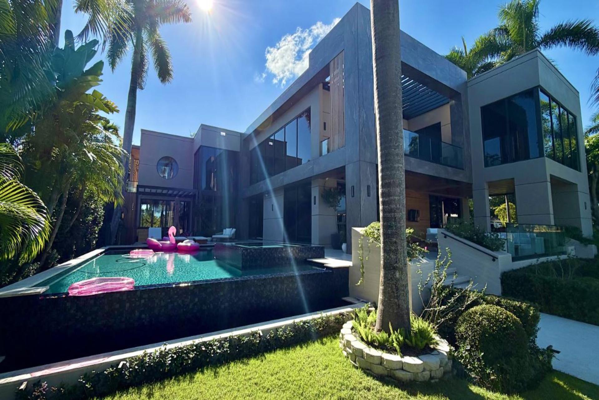 MiraDar Estate gallery image 3