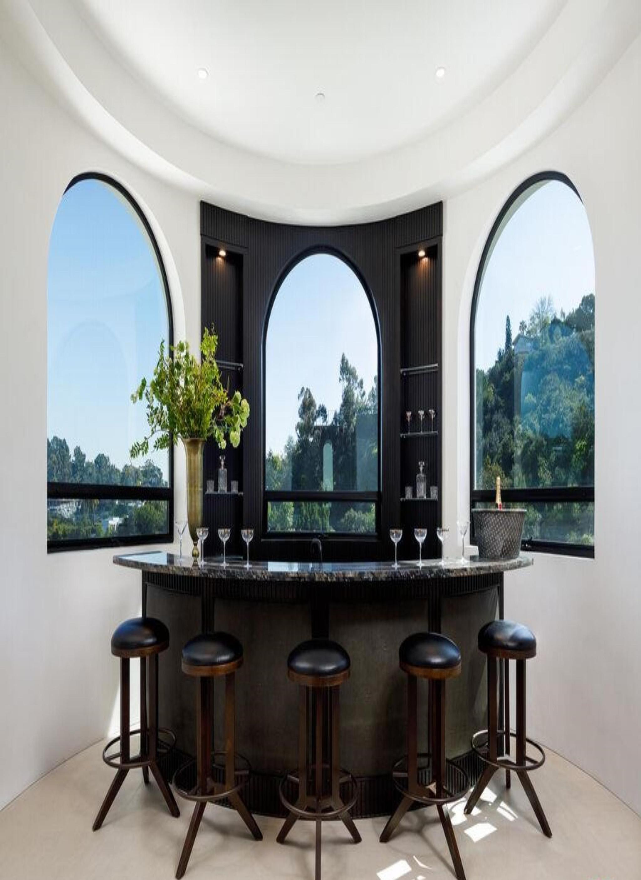 Somma Way gallery image 1
