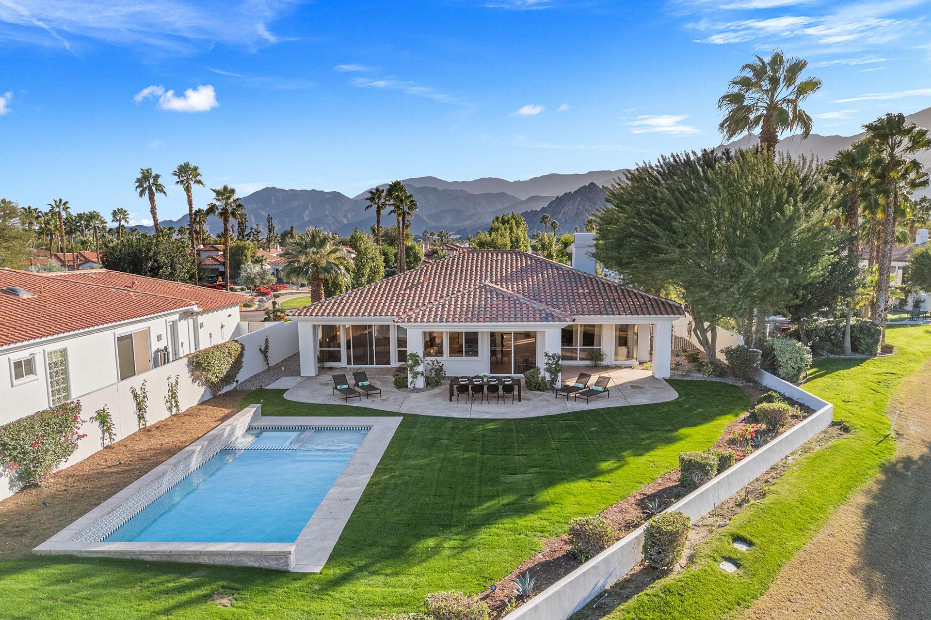 Riviera Sun gallery image 2