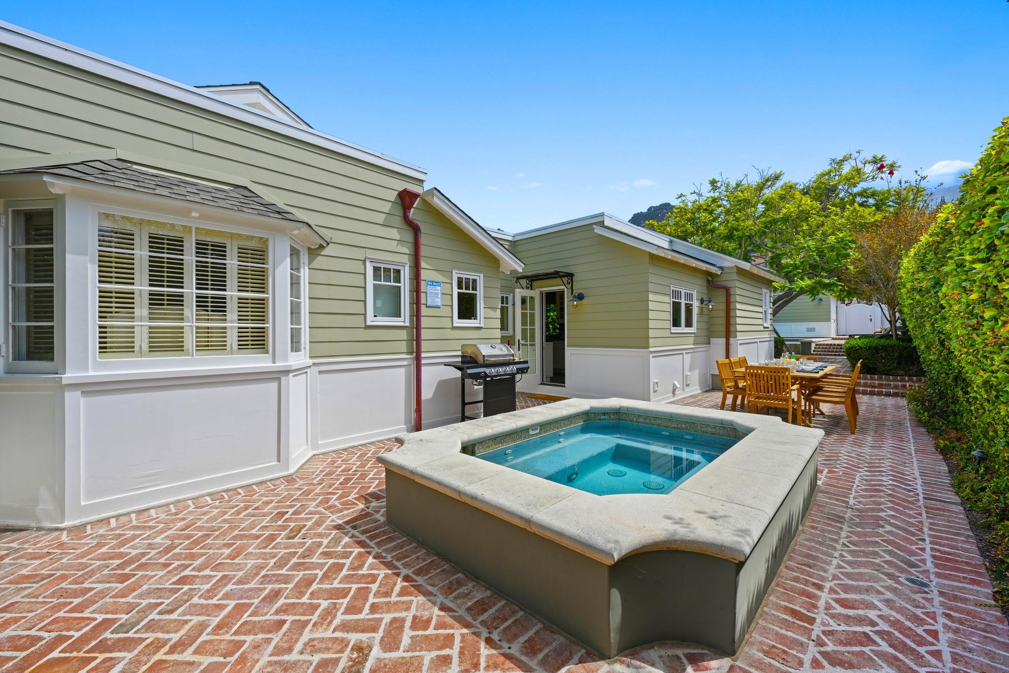 La Jolla Summerland gallery image 3