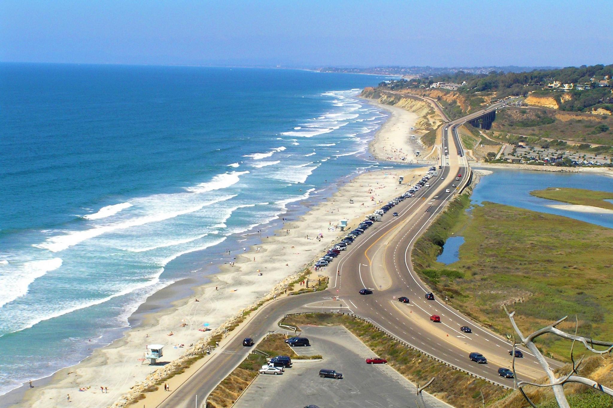 Costa Del Mar gallery image 6