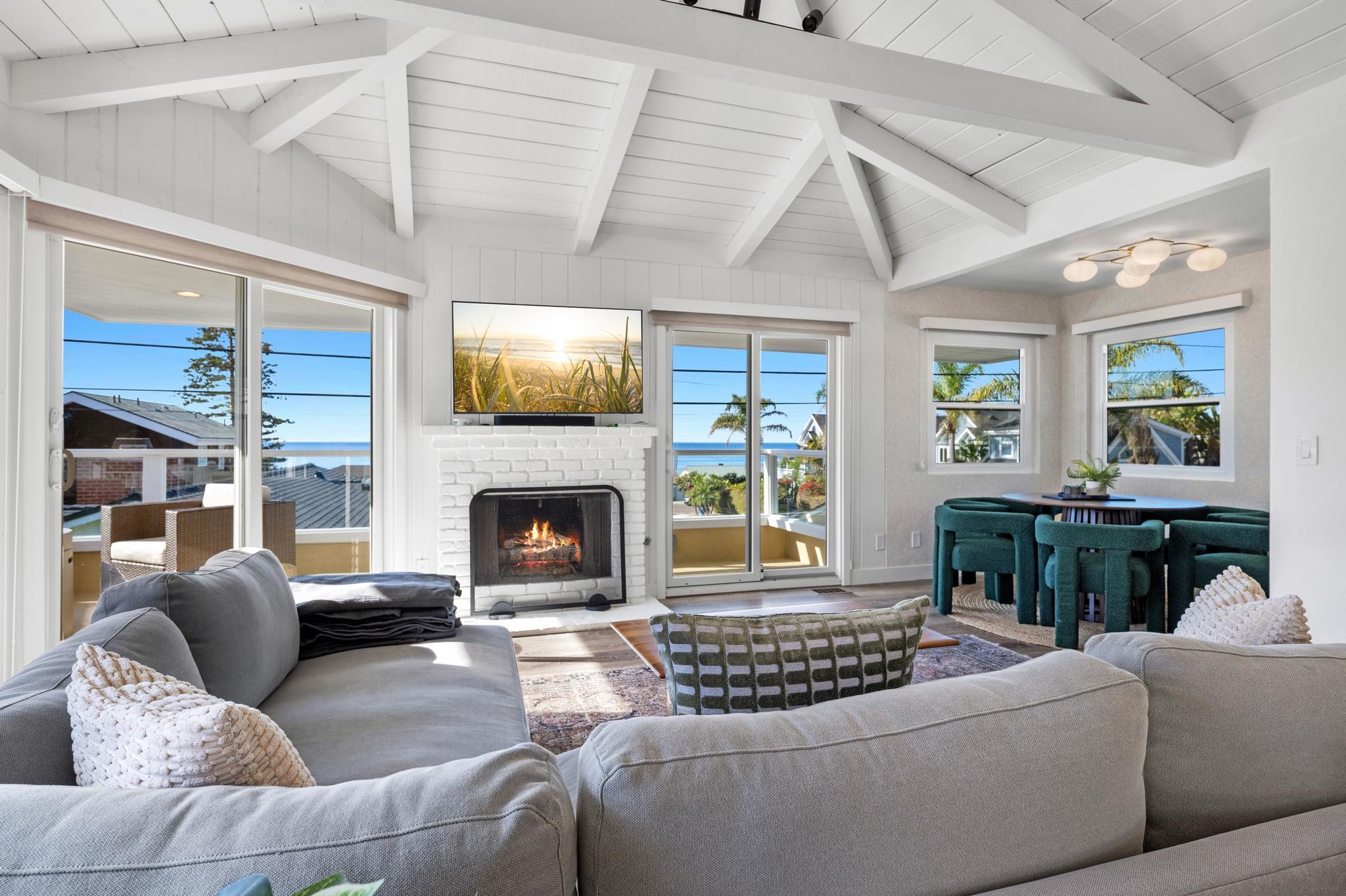 Tradewinds La Jolla Shores  gallery image 2