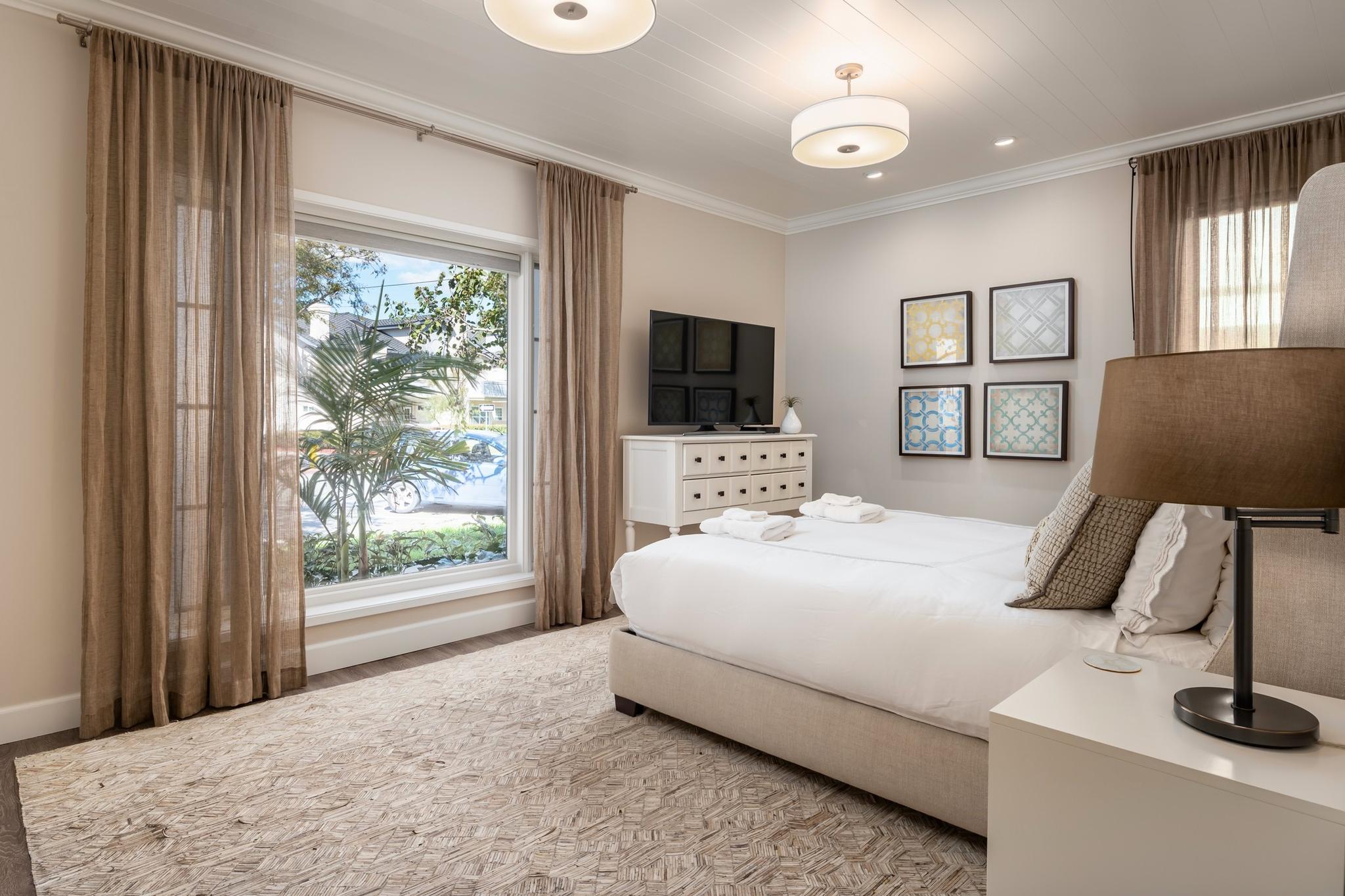 Coronado Crown Villas gallery image 7
