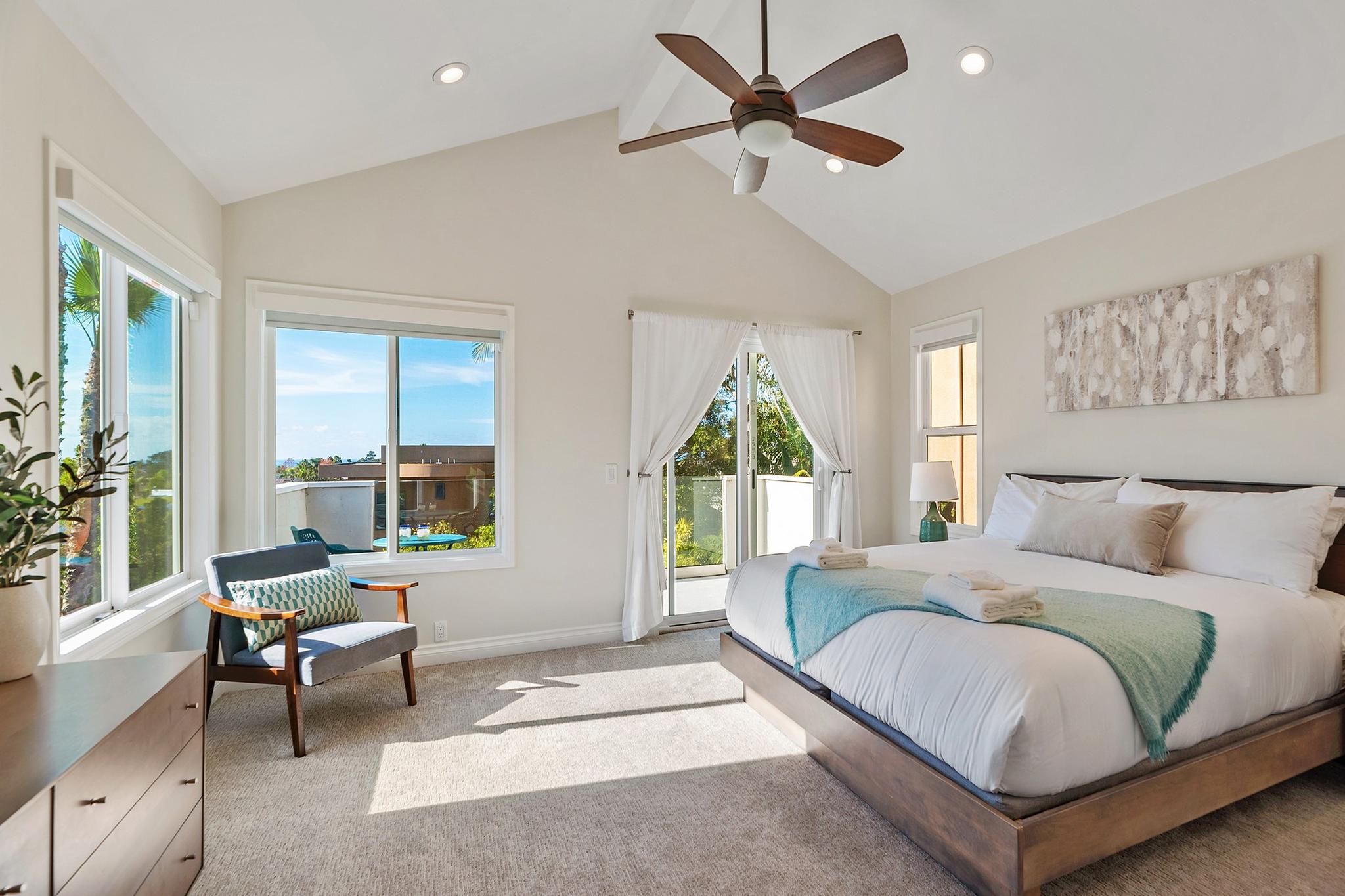 Del Mar Haven gallery image 8