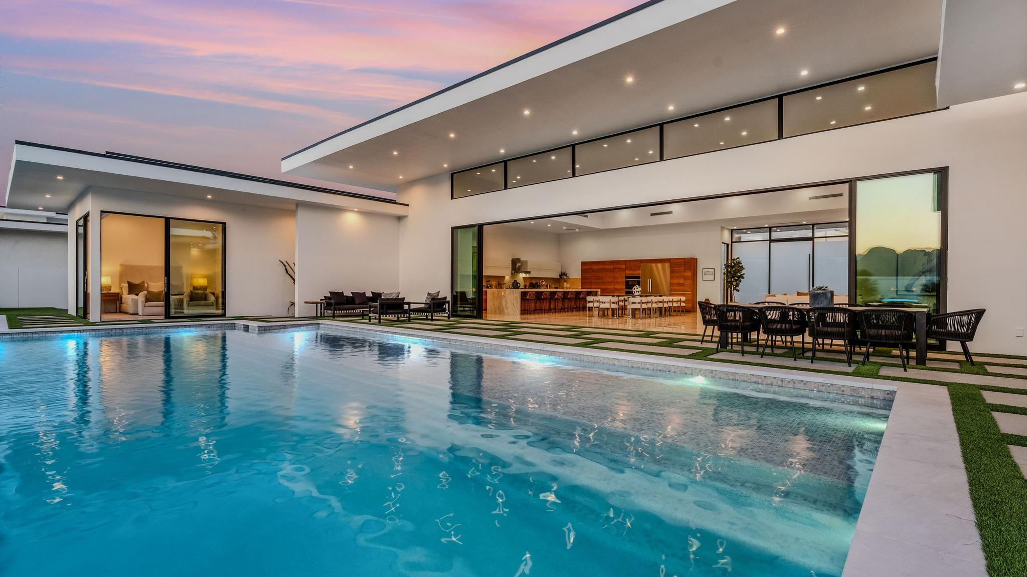 Bravo Villas gallery image 6
