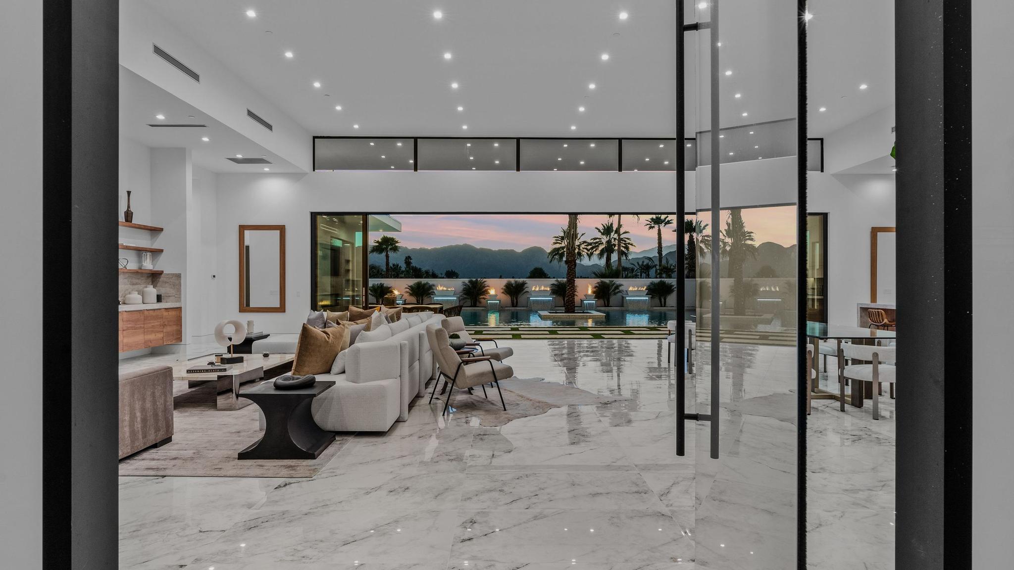 Bravo Villas gallery image 9