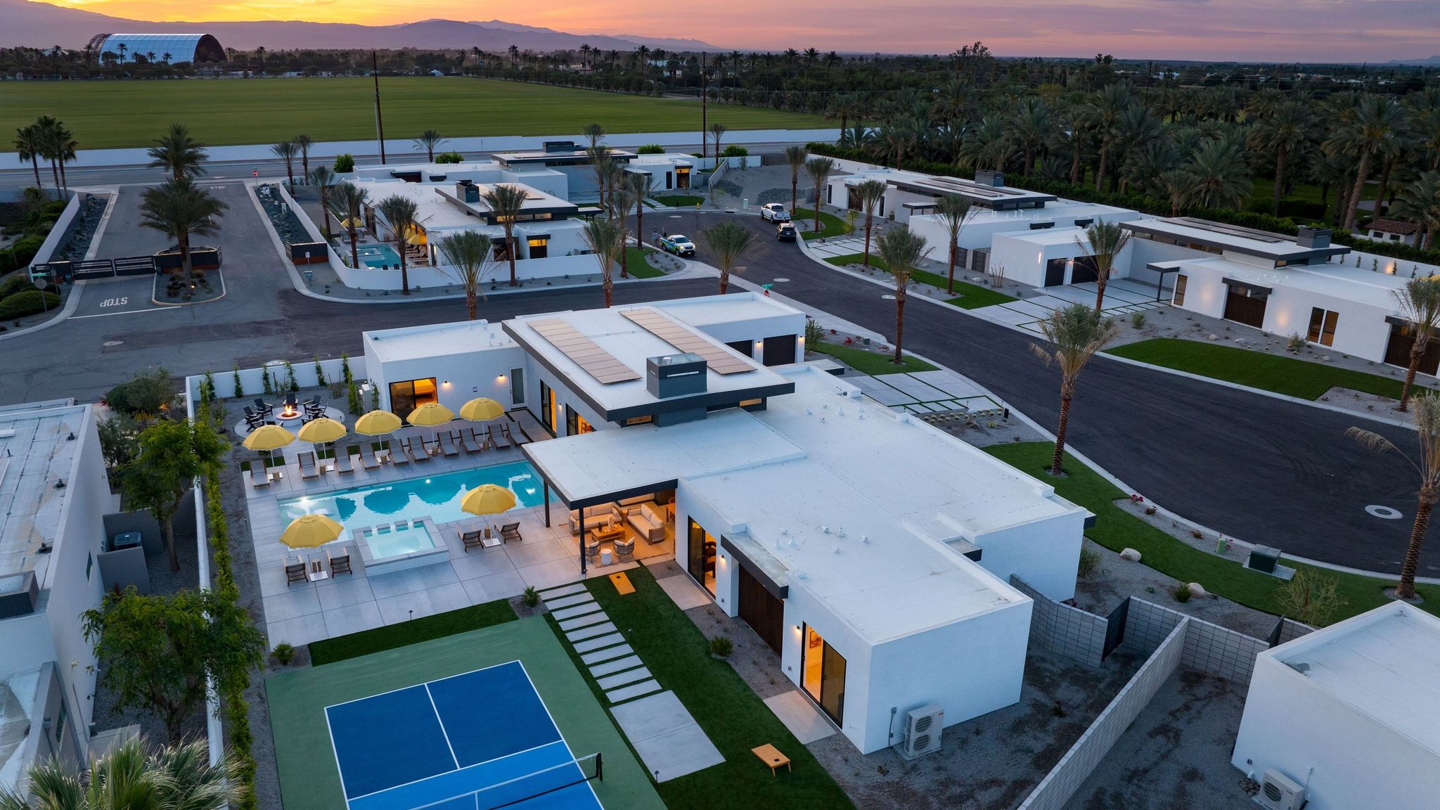 Polo Villas Elara