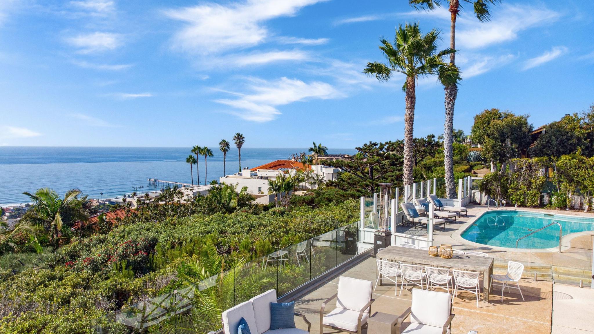 Vista La Jolla Estate gallery image 6